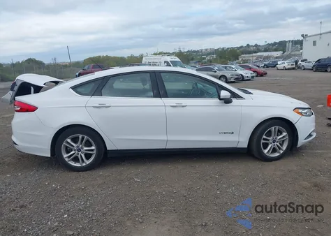 2018 Ford Fusion Hybrid Se из США, поврежденный, VIN 3FA6P0LU9JR197505